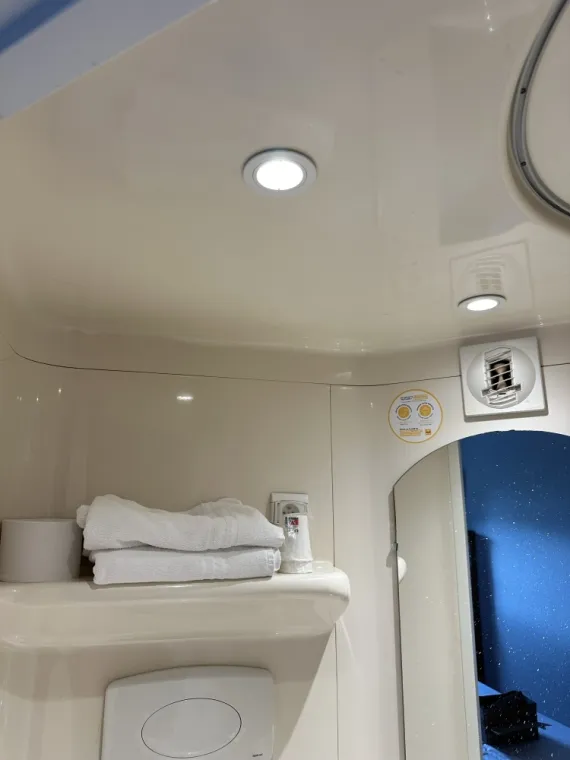Changement d'éclairages dans un hotel, Ambérieu-en-Bugey, ELEC-46
